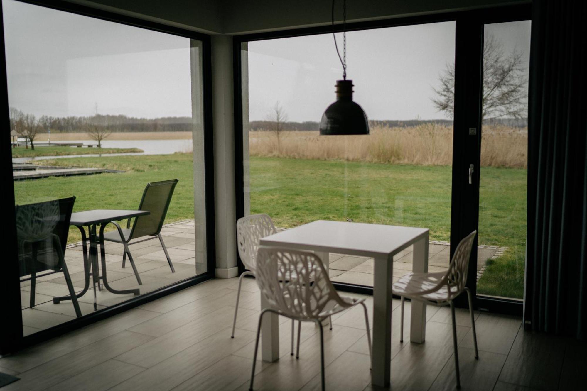 Hotel Ros Pisz Exteriér fotografie